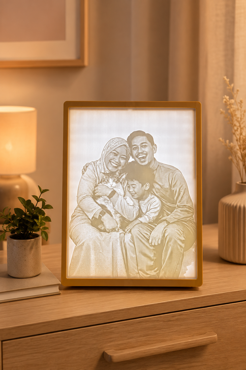 Custom illuminated lithophane photo frame by RigHaus Studio